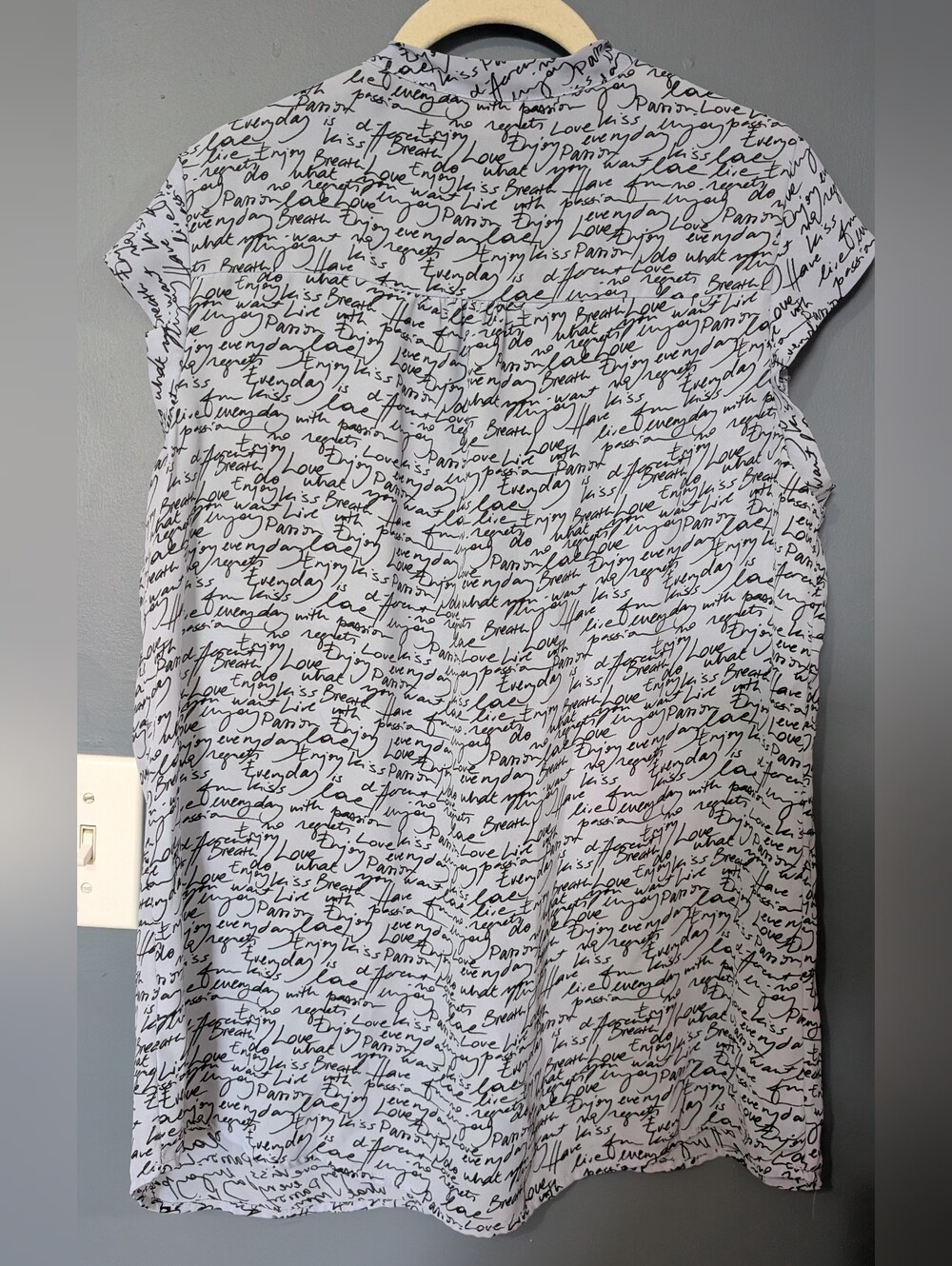 Smart Set Script Tie-Front Blouse large *F16 - Picture 2 of 6